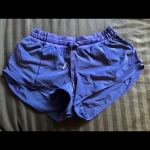 Lululemon Hotty Hot Short